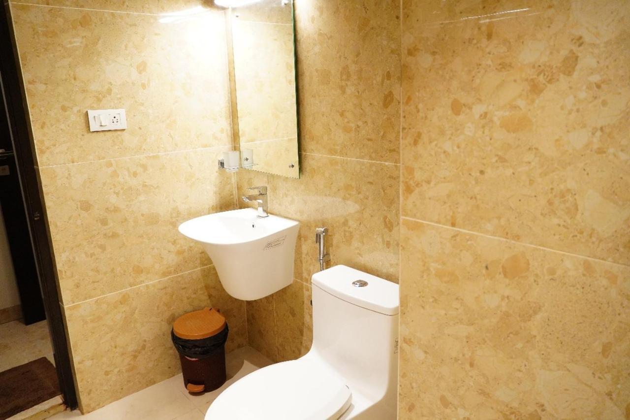 L. R Residency Hotel Канчипурам Екстериор снимка